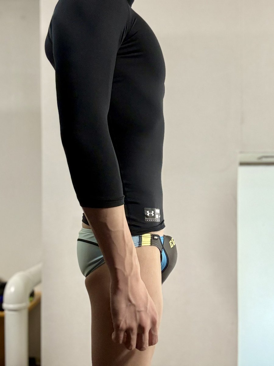 腕周り太くしたいし、胸下部つけたいし
背中も強くなりたいし、凹凸ハッキリさせたいし

<a href="/EGDE_UNDERWEAR/">EGDE JAPAN</a> 
#EDGE