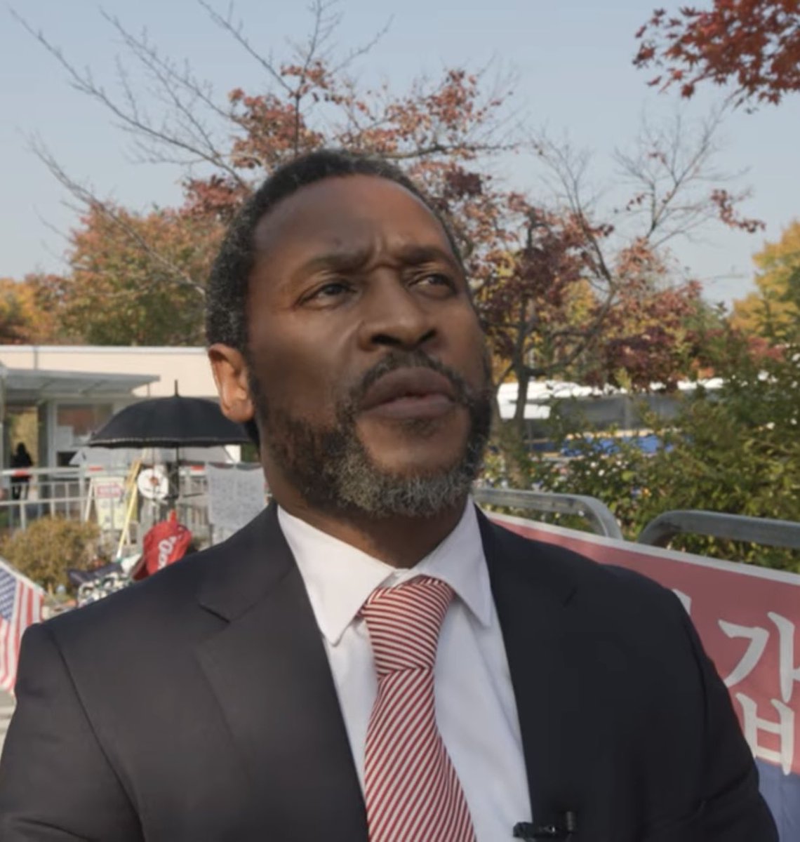 FortuneWinter's tweet photo. If you could ask Imboni Prophet Radebe ONE Question…what would it be? 

👇 Comment it below and you might have your answer tonight.. https://t.co/x7zuMYJD7C