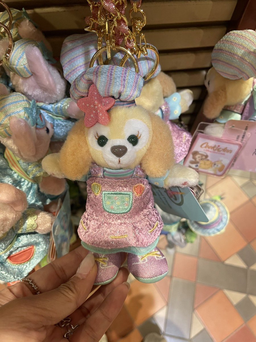 catchyshoppp's tweet photo. 💕 รับหิ้วพวงกุญแจ Duffy and Friends ที่ HK Disneyland

一 พกจ. ทุกลาย 1190

⊹ ค่าส่ง 50 🚗

♡︎ สอบถามเพิ่มเติม DM ได้เลยนะคะ

#Catchyอัปเดต #ตลาดนัดduffyandfriends #ตลาดนัดduffy #ตลาดนัดdisney https://t.co/uHo2WPOKHT