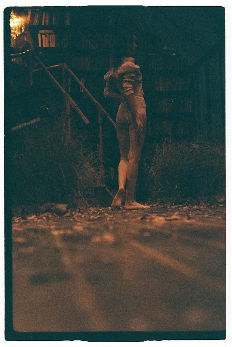 Goood morning 🧡

What if today you created something that has long been only in your thoughts? Let's start the day with a little miracle and a cup of coffee☕

 NEW
                                     "I will wait"
💜