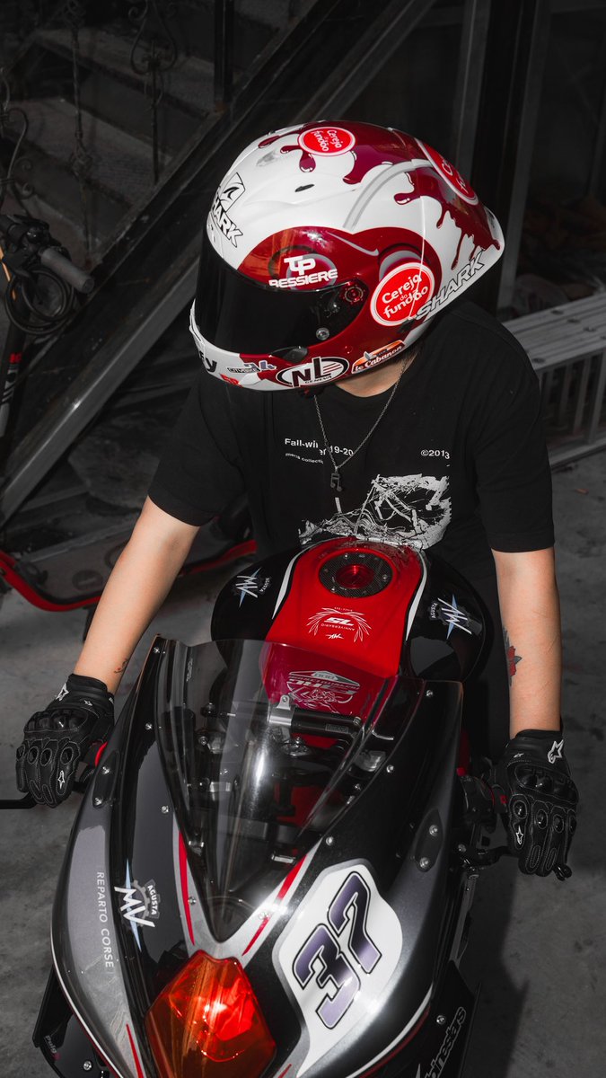 NoNo1221K's tweet photo. #F3RC #バイク https://t.co/UenObDwGGq