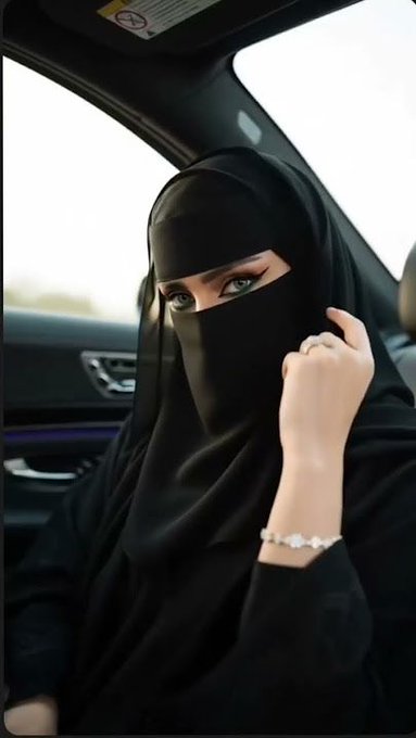 من يتحمل مسؤولية فشل الزواج أكثر؟ 

الرجل أم المرأة؟