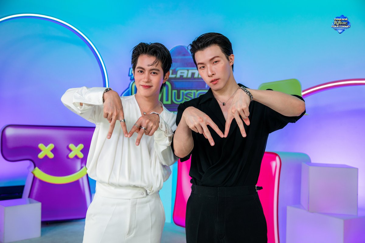 TMCcountdown's tweet photo. [𝑶𝑶𝑻𝑫✨] KIMGUN - PRETTY GIRL | Thailand Music Countdown   

#KIMGUN_PRETTYGIRL #KIMGUN_UNIT #TMC_EP24 #TMC2025 #ThailandMusicCountdown #TrueCJCreations #Ch3Thailand https://t.co/ghTidYYhCW