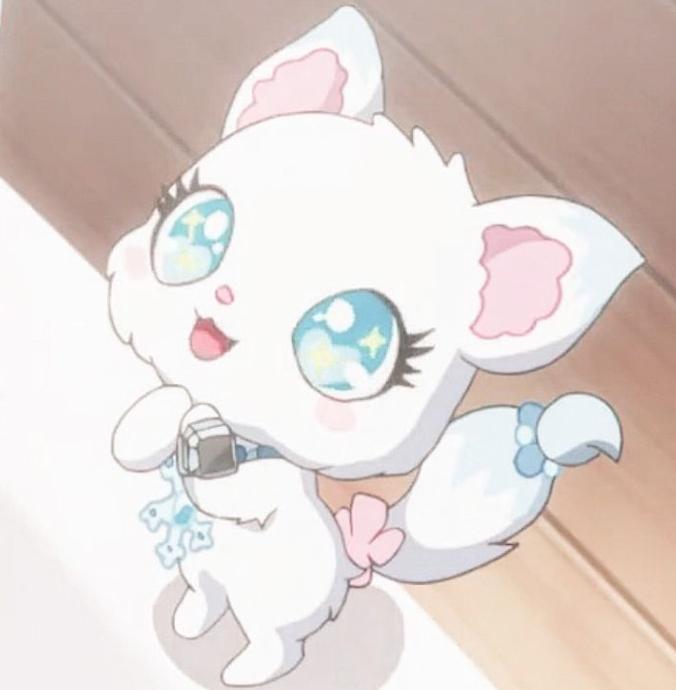 foudems's tweet image. 火曜日昼のメモ：雨／だるい。作業する→動画見る。あせらずに。 🍛