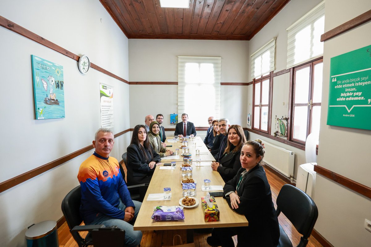 📍 #Yeşilay #Samsun Şubesi/ #YeşilayDanışmanlıkMerkezi

📌Valimiz Sayın <a href="/orhantavli_/">Orhan Tavlı</a>, Yeşilay Samsun Şubesi/Yeşilay Danışmanlık Merkezi'ni ziyaret ederek, Yeşilay Samsun Şube Başkanı Emre Güneş, yönetim kurulu üyeleri, #YEDAM uzman personeliyle bir araya geldi.

📌Ziyarette Sayın