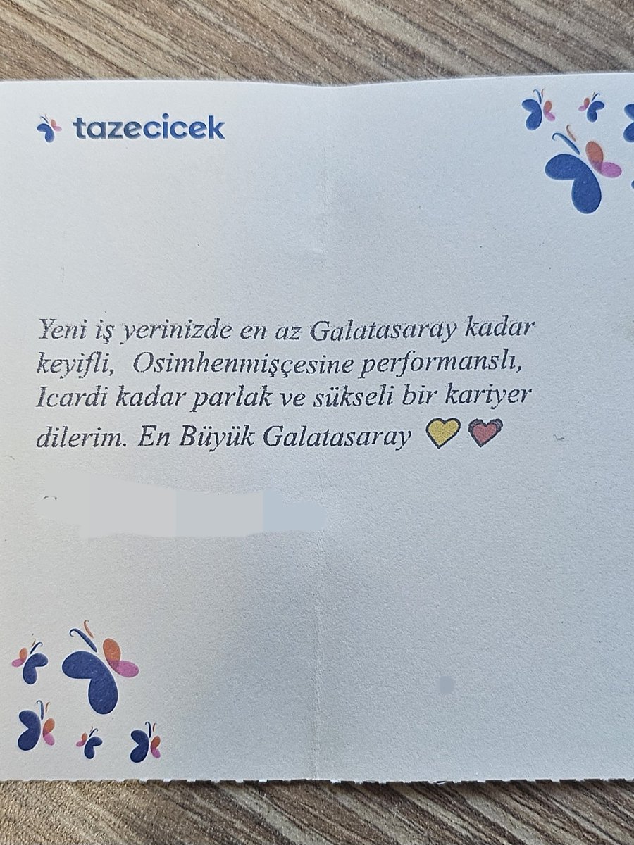 Sen nasıl bir şeysin <a href="/GalatasaraySK/">Galatasaray SK</a>  her maç sabahı sanki ilkokula yeni başlıyormuş gibi bir his. Sanki yeni hayatımın ilk günü. Dondüm baktım bütün iyi kilerimde hep sen varsın <a href="/GalatasaraySK/">Galatasaray SK</a> 🦁♥️💛   #bugungunlerdenGALATASARAY