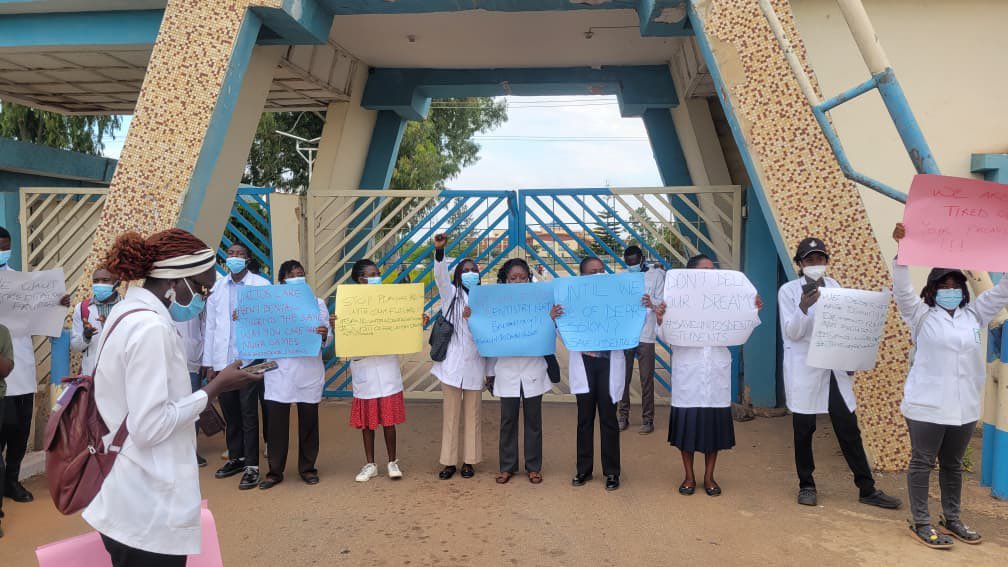 Unijos Dentistry tweet media