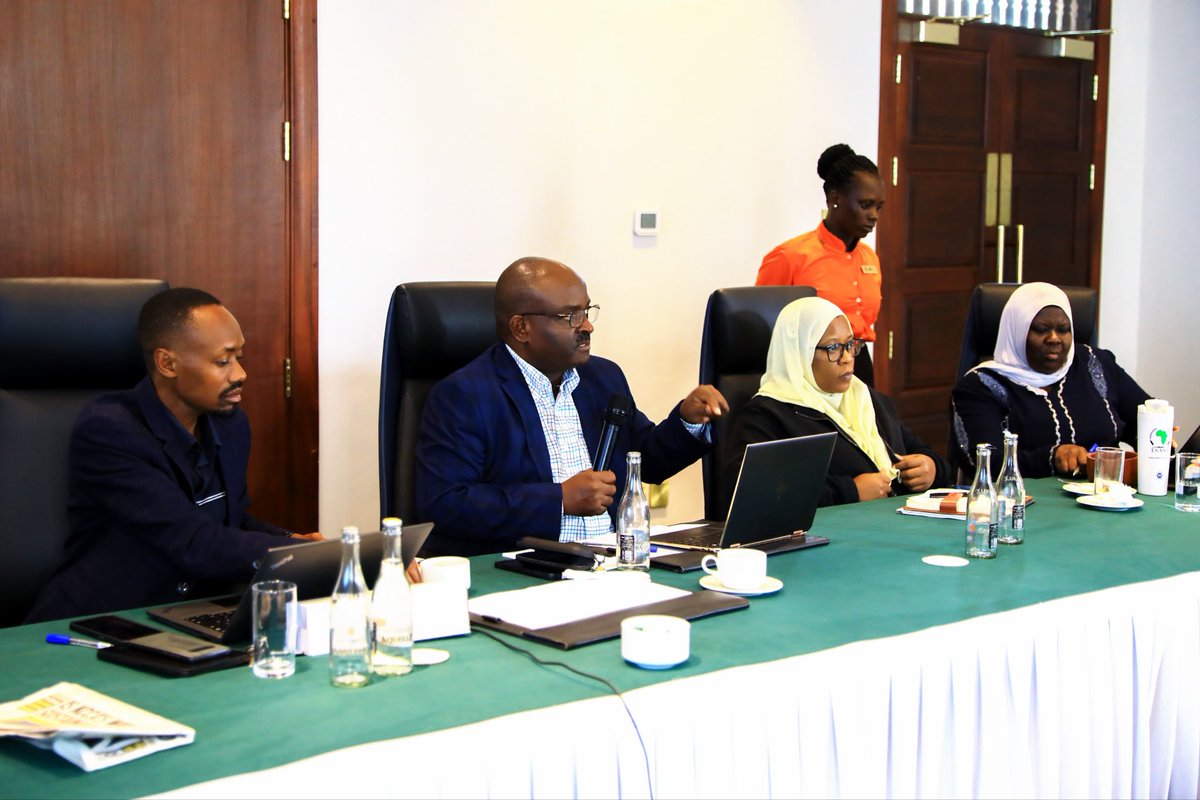 cscuuganda's tweet photo. The Commissioner M&amp;E, Mr. Tejeza Joses, represented the PS/MOPS,  at the closure of a Retreat for members of Research committee of the Ministry of Public Service which was taking place at Serena hotel Kigo from 28th to 31st October 2025. https://t.co/vrvhFqOcCx