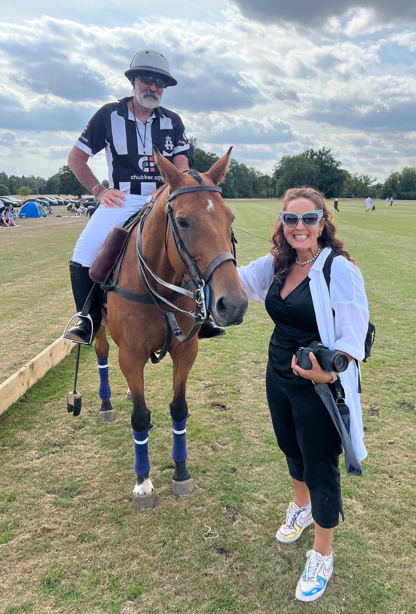 VicPictoria's tweet photo. Horsing around 🐎🏇🐎🏇🐎

Flashback to the summer and moments at the Polo with the National Foundation for Retired Service Animals - @The_NFRSA and the glorious @CotswoldLadyB

Any sport...
Any time...
Any where.

#upforthechallenge #horselovers https://t.co/MI1iF74hhg
