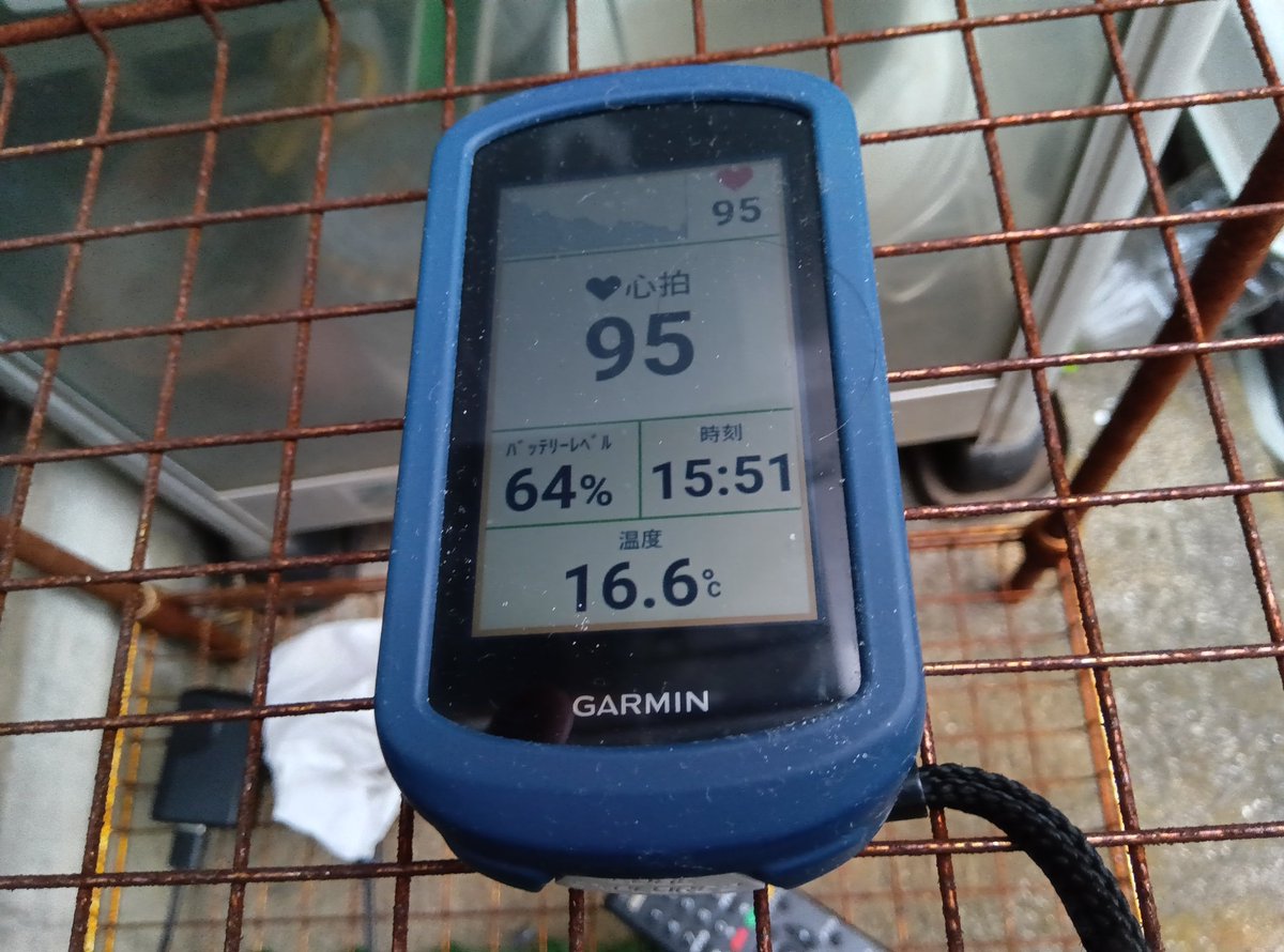 celicalb18_rg's tweet photo. 病院を退院して数日。
今は仕事リタイア状態で、最後の通勤中のドラレコ映像が残ってた。今度リハビリ中は
このサイコンで心拍気にしながら持ち歩く事に。 https://t.co/8XK9W8Agtd