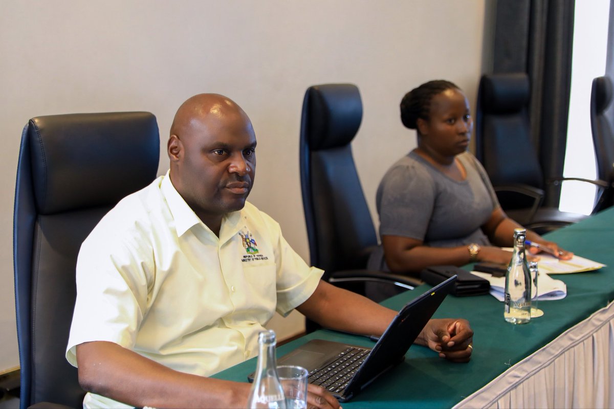 cscuuganda's tweet photo. The Research management Committee of the Ministry of Public Service  chaired by the PS held a planning retreat at Serena Hotel kigo from 28th to 31st October 2025. #fyp #cscu #civilservicecollegeuganda #civilservicecollege #cscuganda #cscuuganda #civilservicecollegejinja https://t.co/cvQNnYkasY