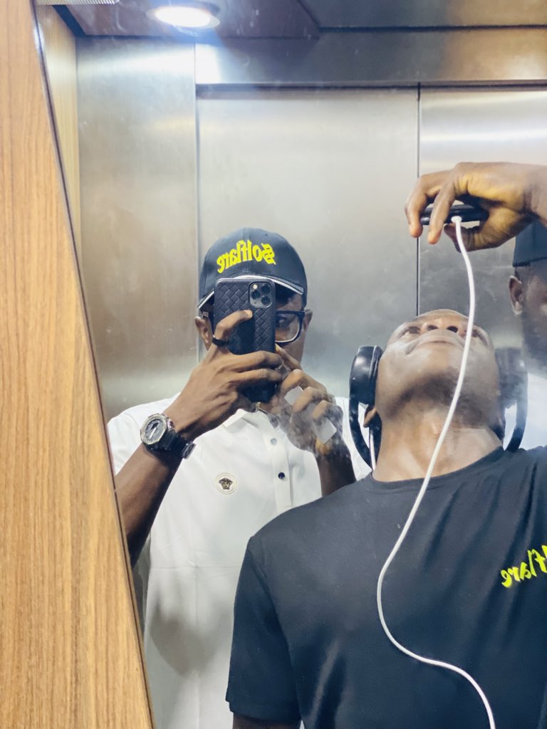 GM Solana 

And to the No.1 wallet on Solana Solana 💛
Thank you.

Thank you <a href="/solflare/">Solflare - The Solana Wallet</a> for the accommodation and hospitality for the Solana summit Africa 💛

Have a great day fam