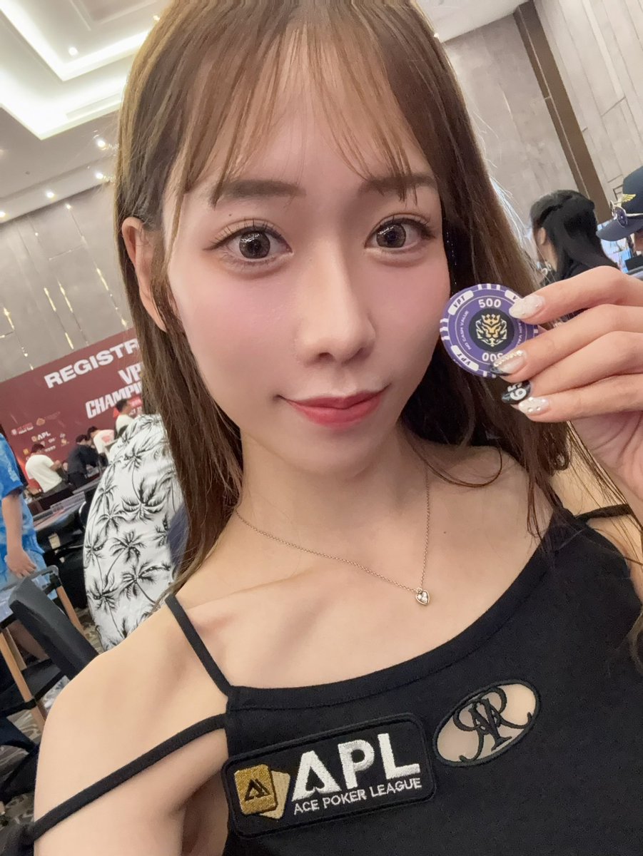 ice_mori_'s tweet image. APL-VPT CHAMPIONSHIP II 2025
MAIN EVENT DAY 1B 参加中です！人生初の海外メイントナメ☺︎
走れますようにー！

#APL #poker #ポーカー