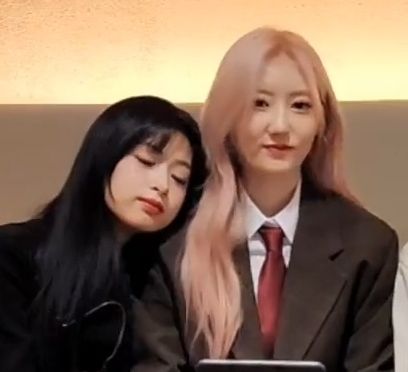 allfor_ahyeon's tweet image. Bro, I miss them so much 🙁