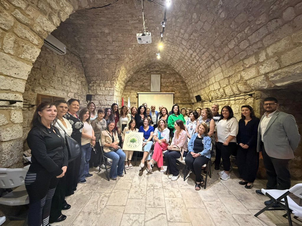 HEAD_org #SolveDifferent tweet media