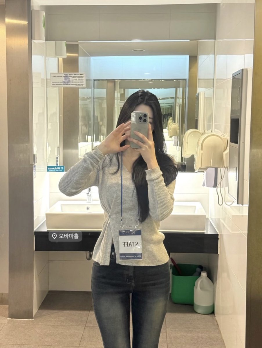 oshiu71's tweet photo. #광주 #섹트 
출근 진짜 하기싫다....더 자고싶ㅇㅓ...ㅜㅜ🥲 https://t.co/H8uTljXN1b