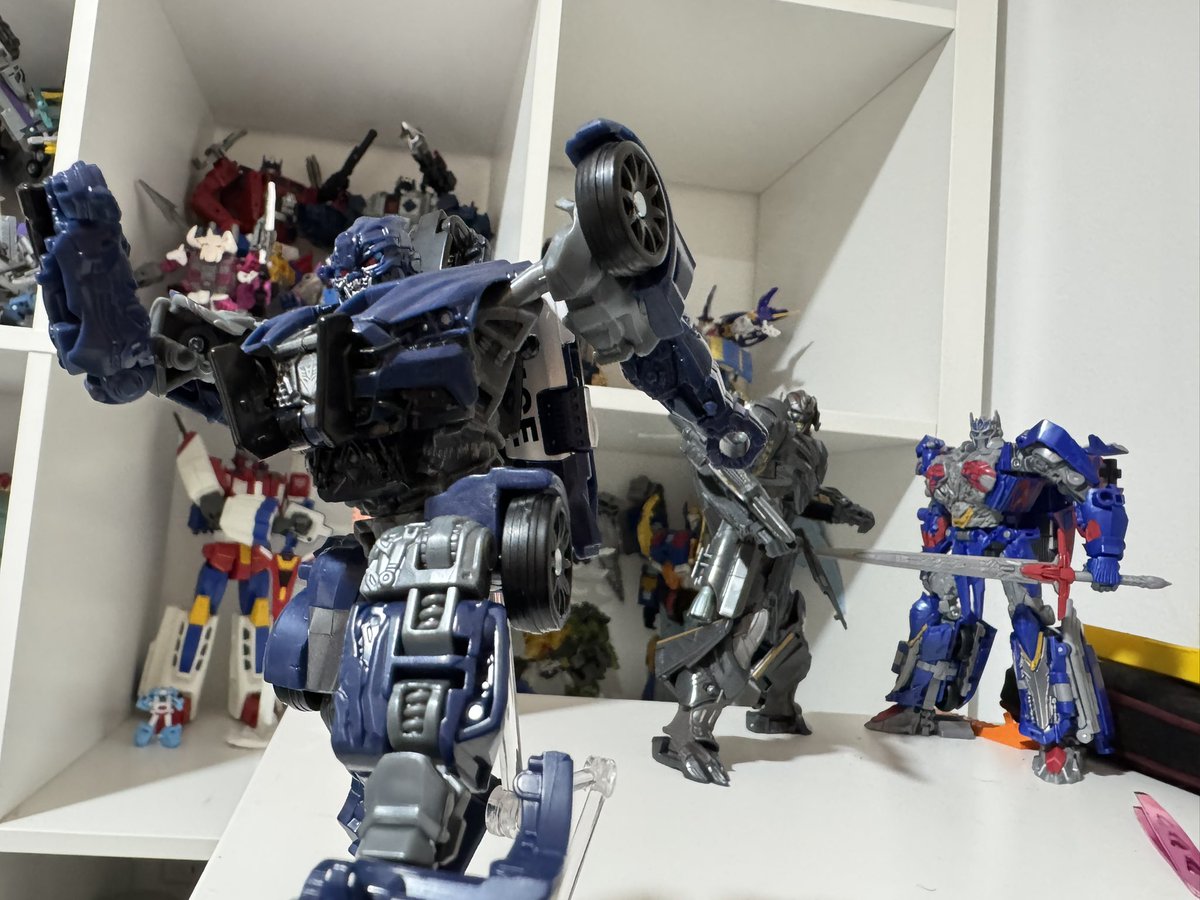 bunzobuggo's tweet image. “Run away!!!”