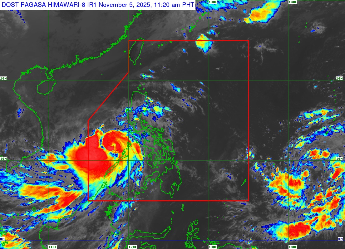 radyopilipinas1's tweet image. #TropicalDepression | Binabantayang tropical depression sa labas ng Philippine Area of Responsibility (PAR), napanatili ang lakas habang umiikot sa Pasipiko, timog ng Guam.

Buong detalye: facebook.com/PAGASA.DOST.GO… 

Courtesy of DOST-PAGASA 

#RadyoPilipinas
#RadyoPubliko…