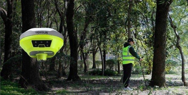 Survey Smarter
Precision-engineered &amp; budget-friendly, the #Tersus #Luka delivers top-tier performance without the premium price tag
• 1568 Channels
• 19Hour Battery
• 60° Tilt 
• 0.835 kg
• IP68 Durability
Ready to elevate your surveying 
UK 02830267197
ROI 0874004005
#GNSS