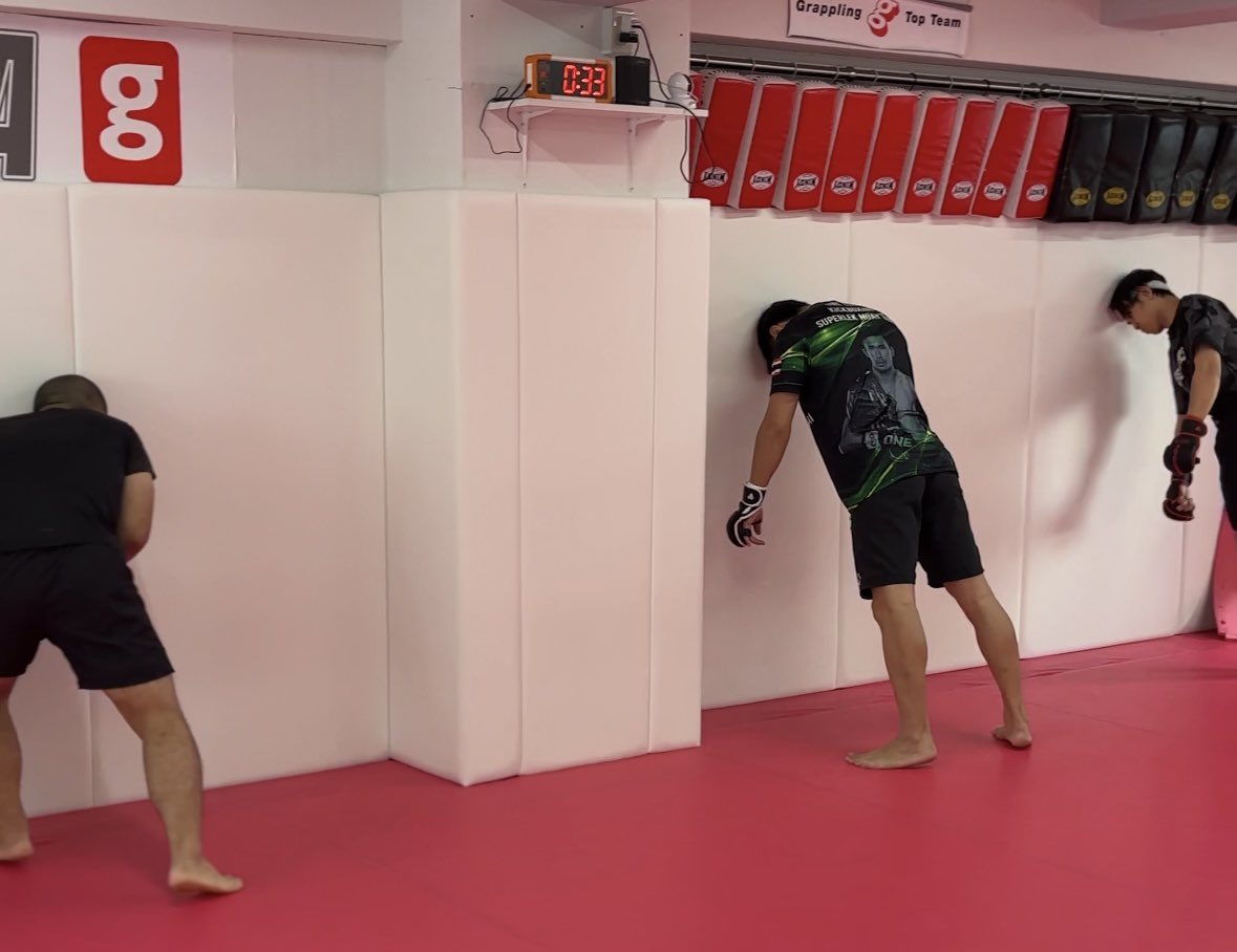 試合後、初のグラバカ中野で練習しました！
みんな落ち込んでました。