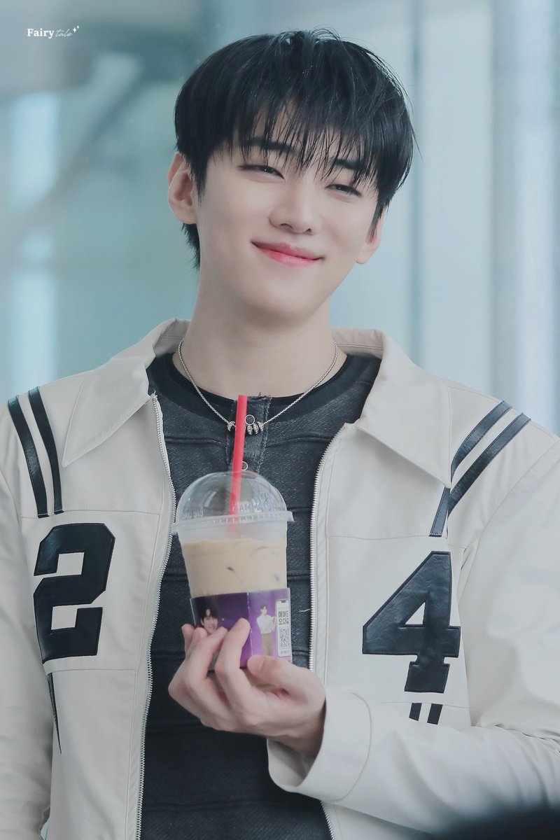 251105 
쇼챔피언 미니 팬미팅

🥰✨

#재찬 #JAECHAN 
#DKZ #디케이지