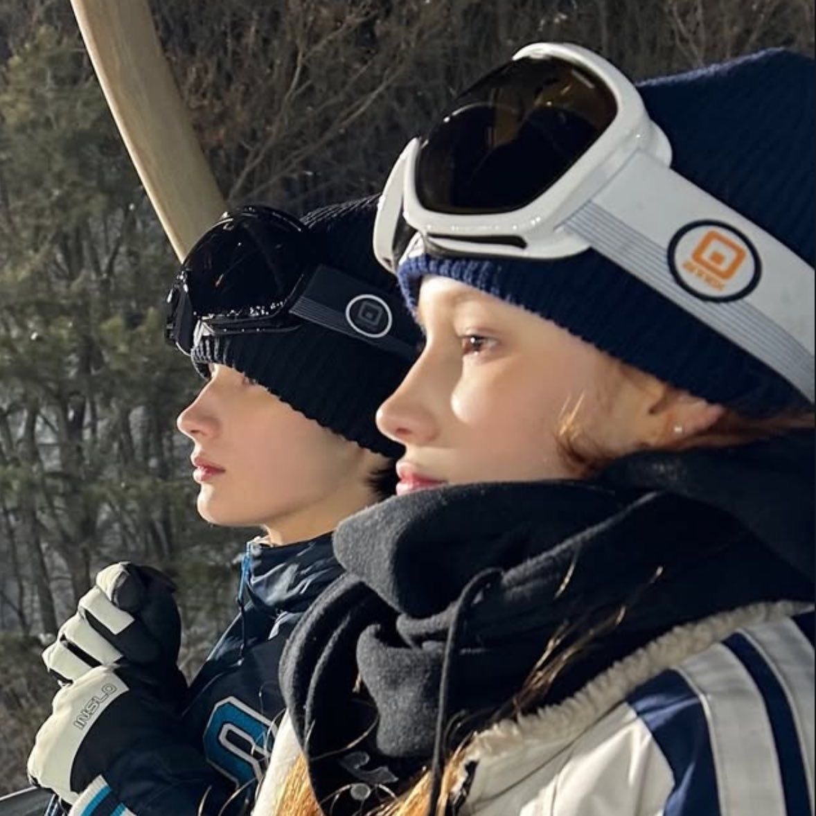 moiyokie's tweet image. thank god the kpop industry didnt touch their noses