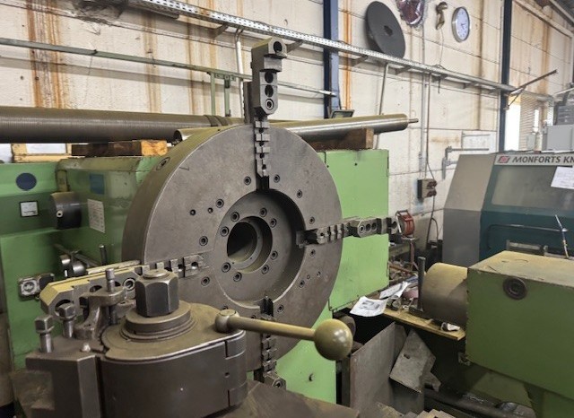 Prowin_corp's tweet image. Heavy Duty Lathe.
Contact - +91 9379825025
Our Location - Bangalore.
Make - GURUTZPE
Model - Super at 2000-650
Chuck Dia - 790mm
Between Center - 2000mm
Swing on bed - 650mm
With DRO
#prowincorp #usedmachine #lathemachine #heavylathe