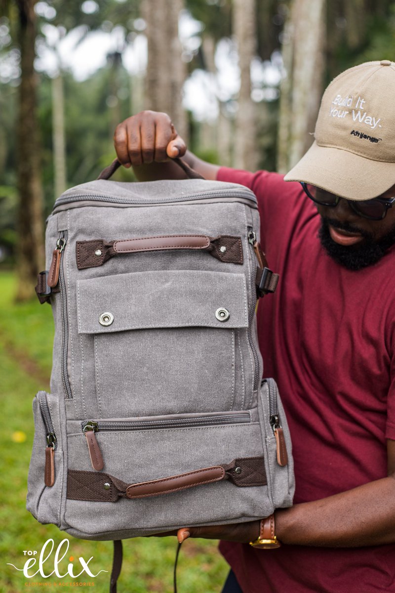 TopEllix's tweet photo. Canvas Backpack / Travel Bag Available as Seen

*¢450

*Call / WhatsApp: 0261754877

*Payment on delivery within Accra
 
*Payment before delivery outside of Accra 

*Delivery at a cost https://t.co/vONzvV4mzA