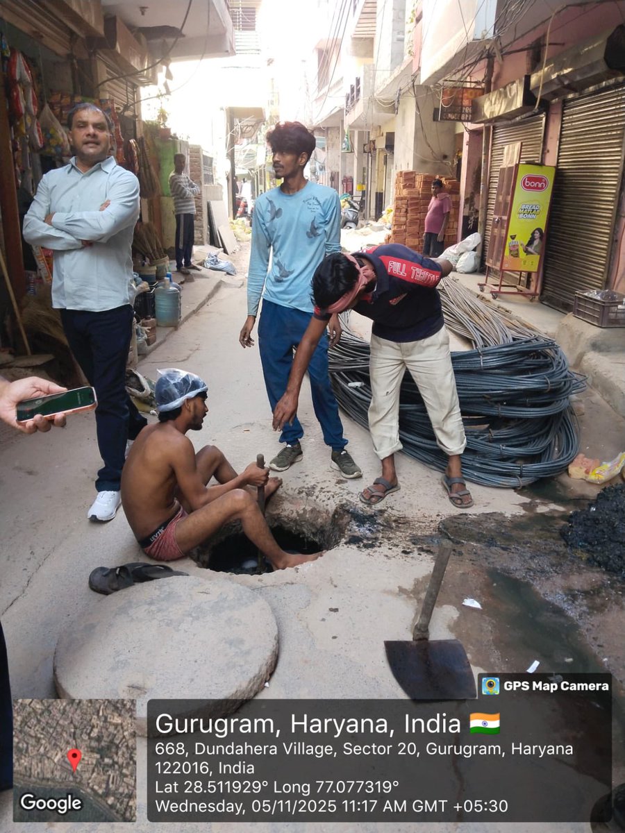 TarunRao701's tweet image. Every time someone enters a sewer with bare hands, we fail as a society.
The 2013 Act bans this inhuman practice — yet it continues.
Dignity, not death, for every worker.
#StopManualScavenging #HumanRights #Equality @CMOHaryana @MunCorpGurugram @DC_Gurugram @NayabSainiBJP