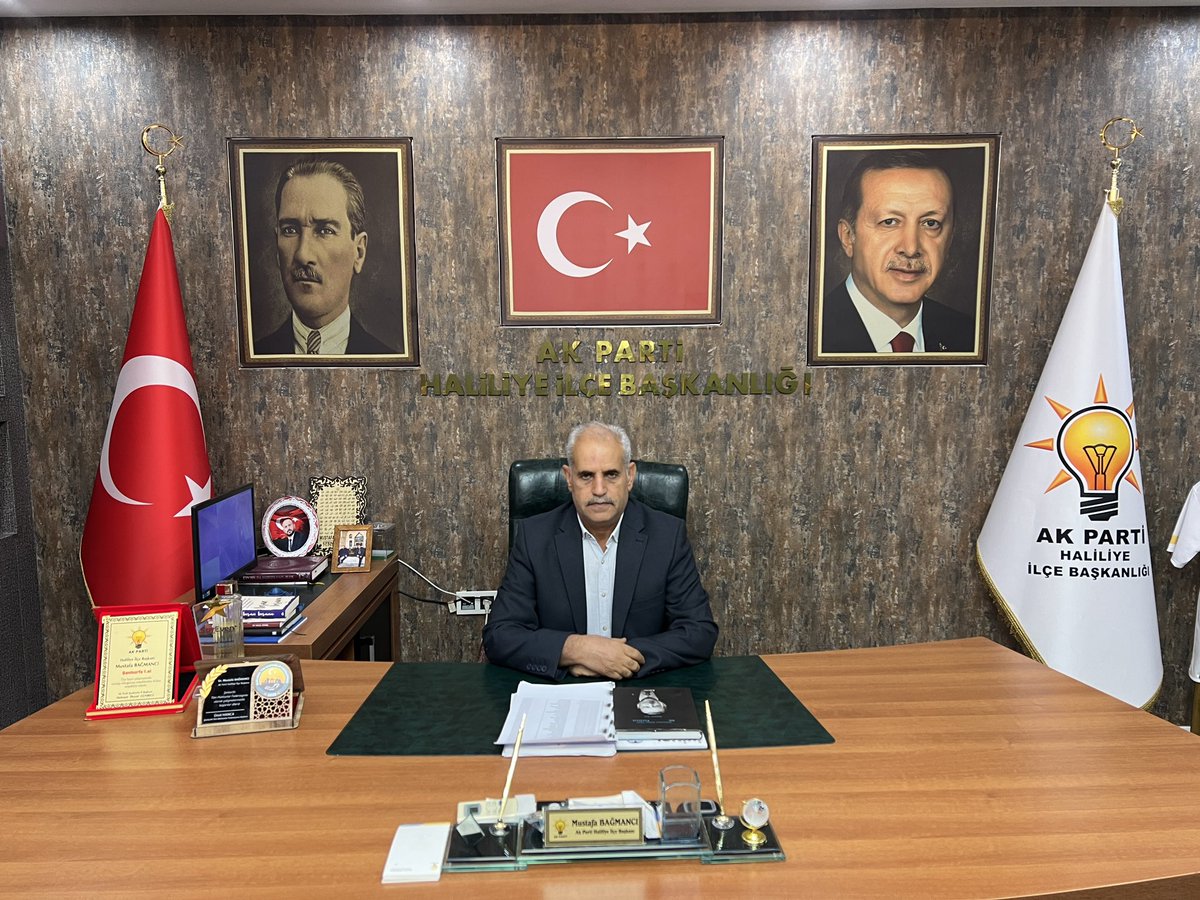 Haliliye İçin;

Bugün AK Parti İlçe Başkanlığımızda Nöbetçimiz;

İlçe Yönetim Kurulu Üyemiz
Sn. Salih DENİZ

Soru, görüş ve önerileriniz için:
📞 (0414) 216 16 62

<a href="/RTErdogan/">Recep Tayyip Erdoğan</a> <a href="/akpartiurfa/">AK PARTİ ŞANLIURFA</a> <a href="/abuyukgumus/">Ahmet Büyükgümüş</a> <a href="/bybekirbozdag/">Bekir  Bozdağ</a> <a href="/milhamigunbegi/">M.İlhami GÜNBEGİ</a> <a href="/hakanaksu058/">Hakan AKSU 🇹🇷</a> <a href="/farukaytek/">Faruk Aytek</a> <a href="/mbagmanci63/">MUSTAFA BAĞMANCI</a> <a href="/SbrKnk/">Sabri KONAK</a>