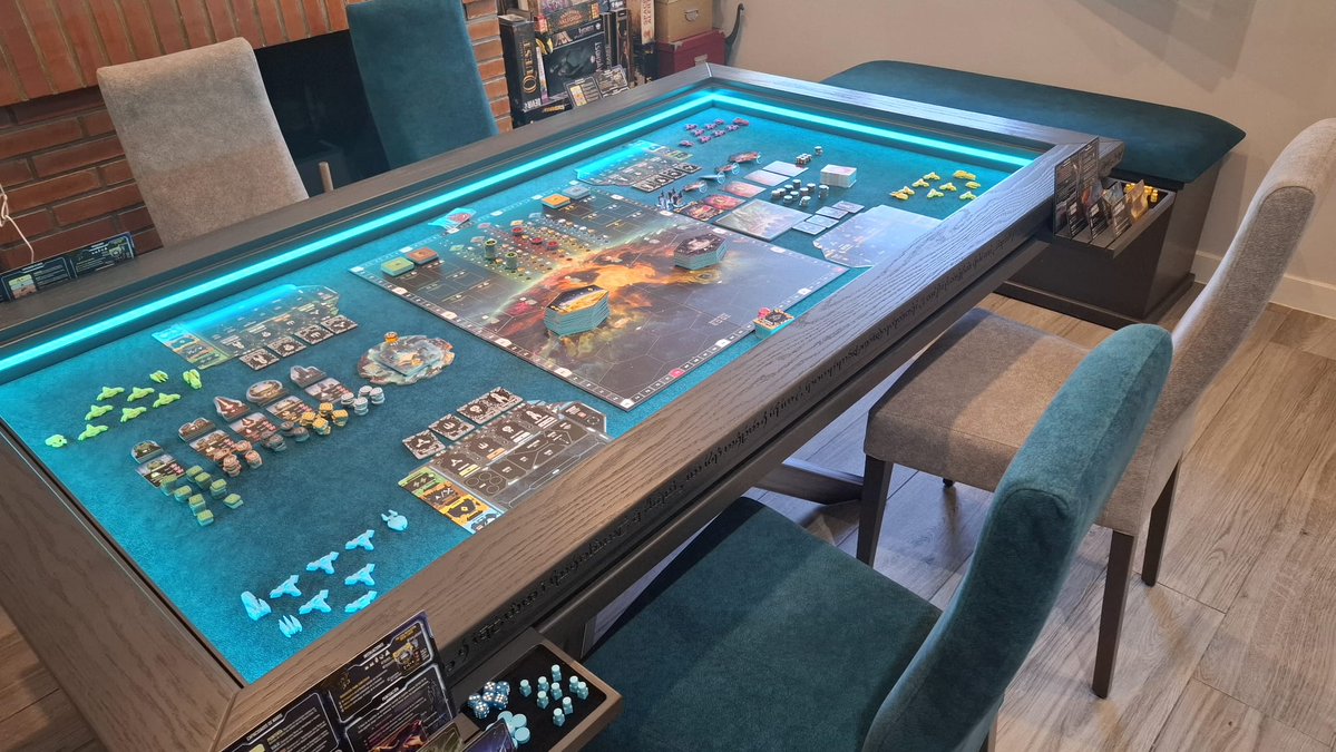 mesasparajuegos's tweet image. Are #mesasparajuegos the most elegant board gaming table?

#boardgamegeek