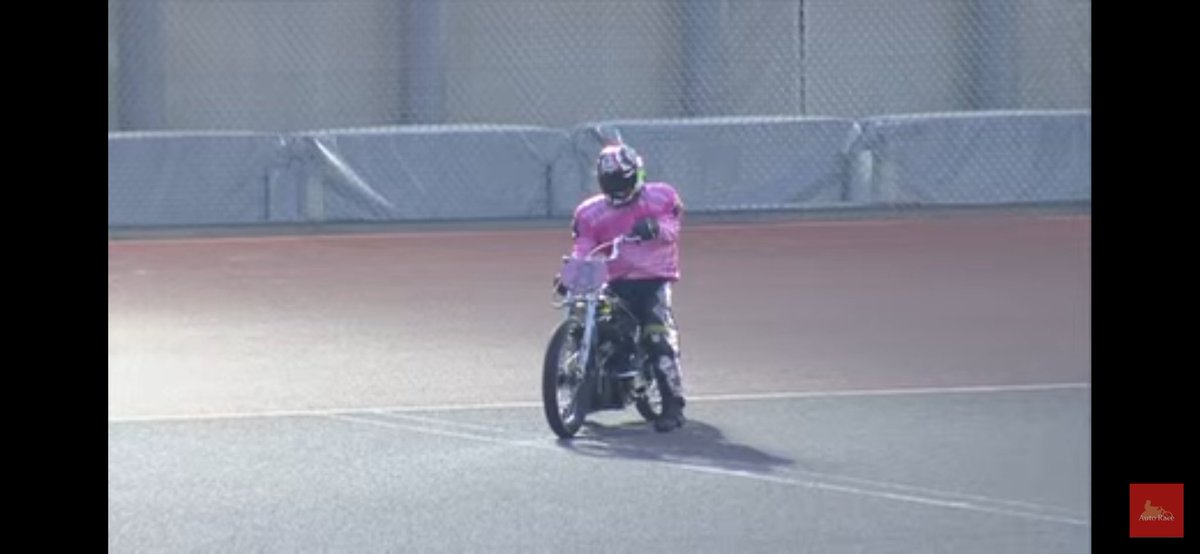 梶沢蓮様 BOSS on X