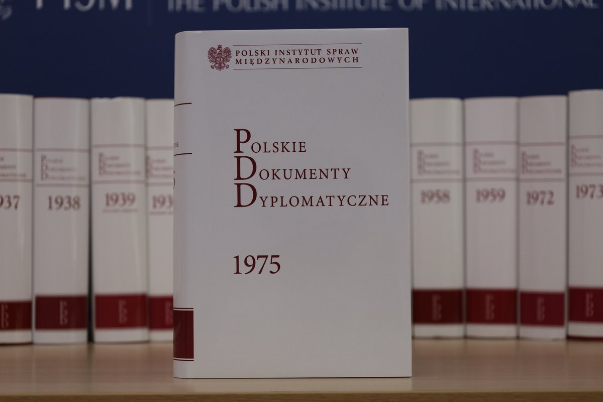 "...omówiliśmy szczegółowo nasze możliwości i potrzeby armii syryjskiej w zakresie dostaw uzbrojenia i sprzętu techniczno-wojskowego"

50 lat temu -5 XI 1975- szyfrogram ambasadora w Damaszku

Tom #PDD1975

"każdą ilość czołgów T-54, T-55"

"Śmigłowce MI-2 nie wchodzą w rachubę"
