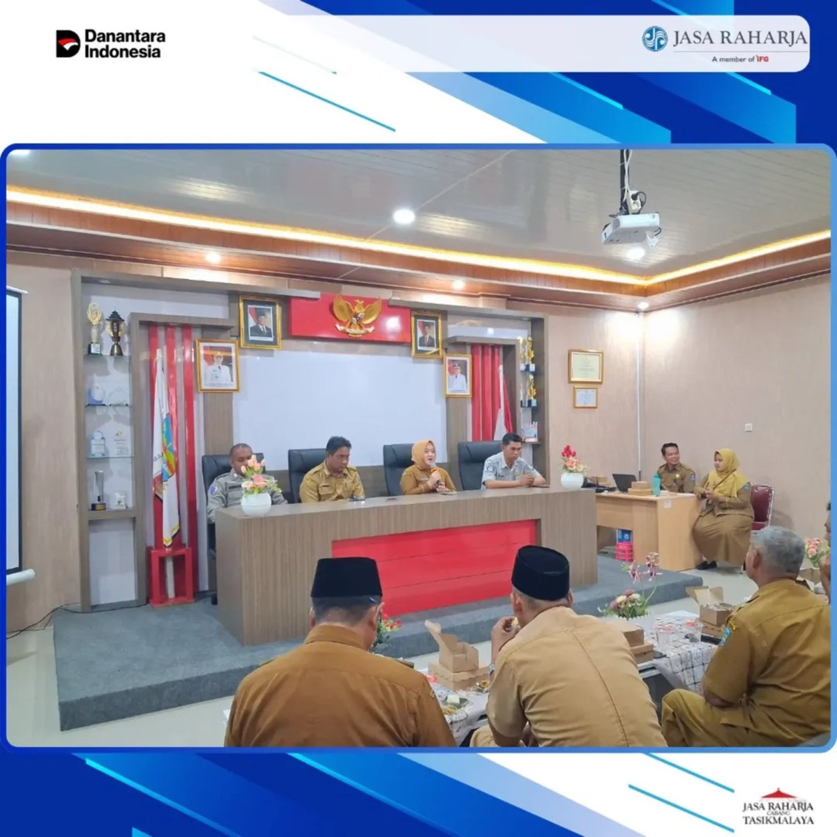 Ipitung's tweet image. 📍 Mini Lokakarya Lintas Sektoral Kecamatan Pangandaran

Pada hari Selasa, 4 November 2025, Jasa Raharja Tasikmalaya menghadiri kegiatan Mini Lokakarya Lintas Sektoral yang bertempat di Aula Puskesmas Pangandaran.

#JasaRaharja #JasaRaharjaTasikmalaya #Pangandaran