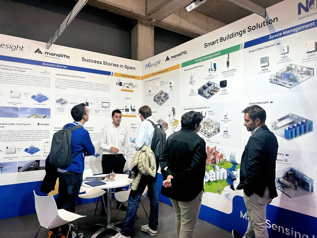 MilesightIoT's tweet image. Inspiring Day at SCEWC 2025! Milesight x Monolitic kick off in Barcelona, showing how LoRaWAN IoT makes cities &amp;amp; buildings smarter. Visit Booth A143 to see innovation in action. More info: milesight-iot.com/sc-ewc?utm_sou…