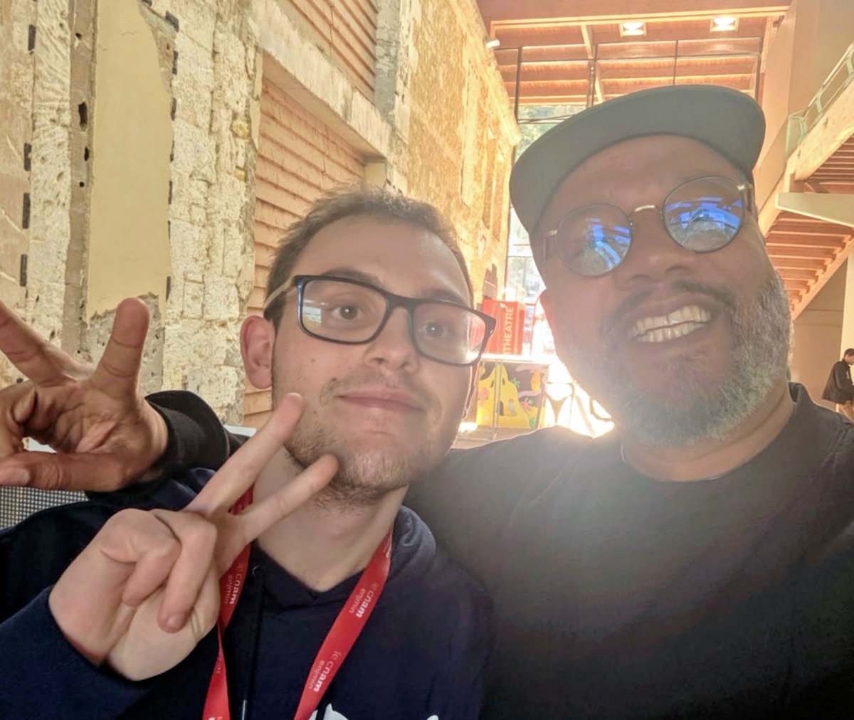 Toujours un plaisir de discuter avec Cédric Bache <a href="/LaBelleGames/">La Belle Games</a> <a href="/Cnam_Enjmin/">Cnam-Enjmin</a> #jeuvideo #étudiant #master