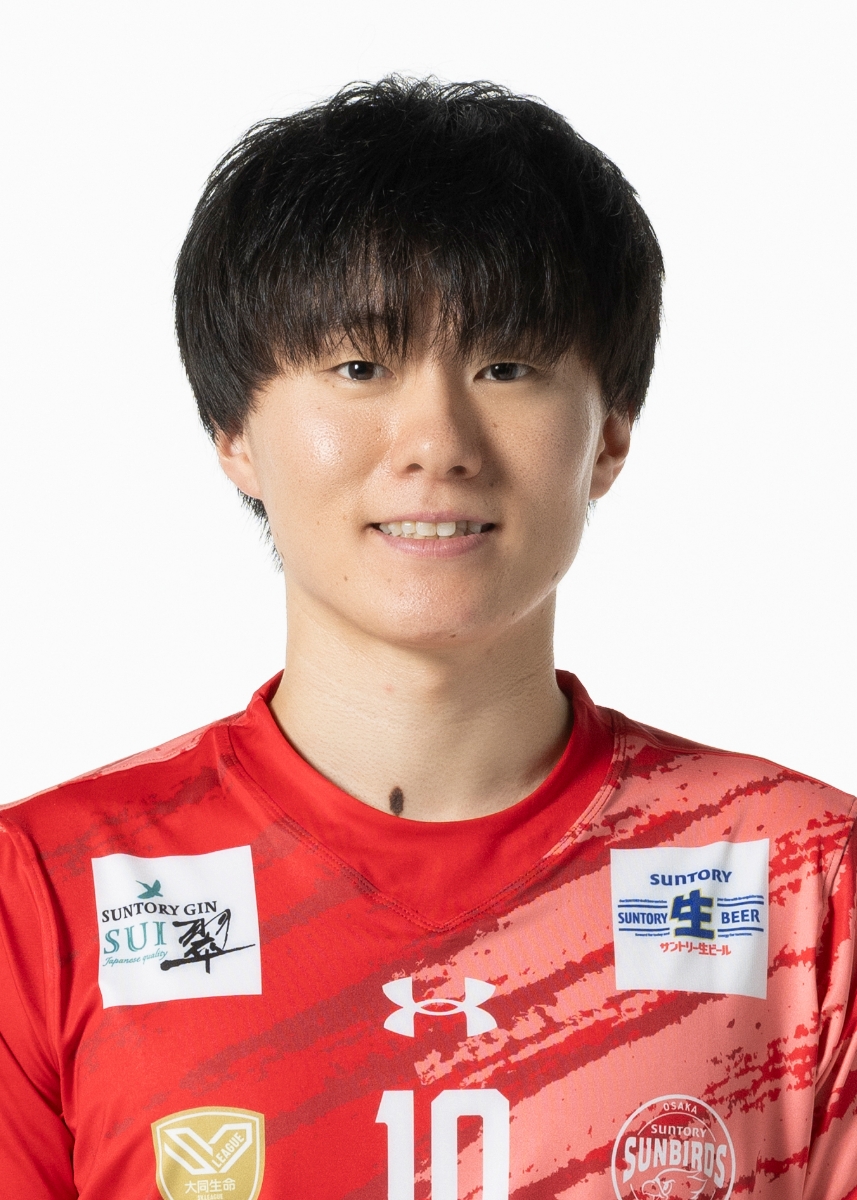 cloverblossoms_'s tweet photo. Shukan Bunshun reported that volleyball player Ogawa Tomohiro (29) and Cocomi (24) are dating.

Cocomi spotted entering and leaving Ogawa's apartment in Osaka during her concert in Kansai in October. The two were seen shopping together and traveling in the same car. https://t.co/2TuWa8LIsd