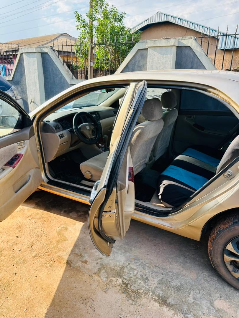 Fourwheelsautos's tweet photo. π₯ Toyota Corolla β 2004 Model
Neatly used and everything working perfectly well π―
Smooth engine, clean interior, buy and drive with peace of mind β
π·οΈ β¦4.5M
#ToyotaCorolla #Corolla2004 #4WheelsAutos https://t.co/9wgUJqQWbQ