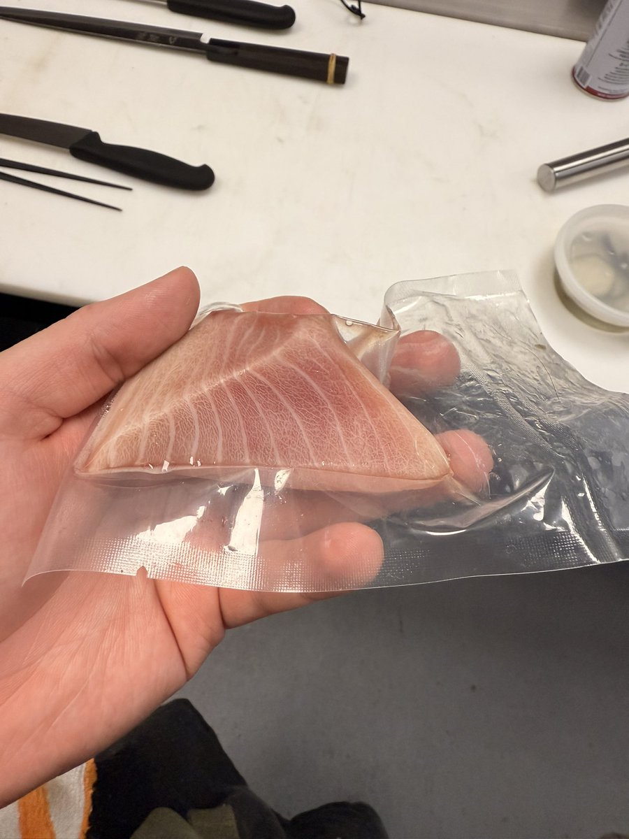 slickbee's tweet image. Hello twitter im alive, check out the marble