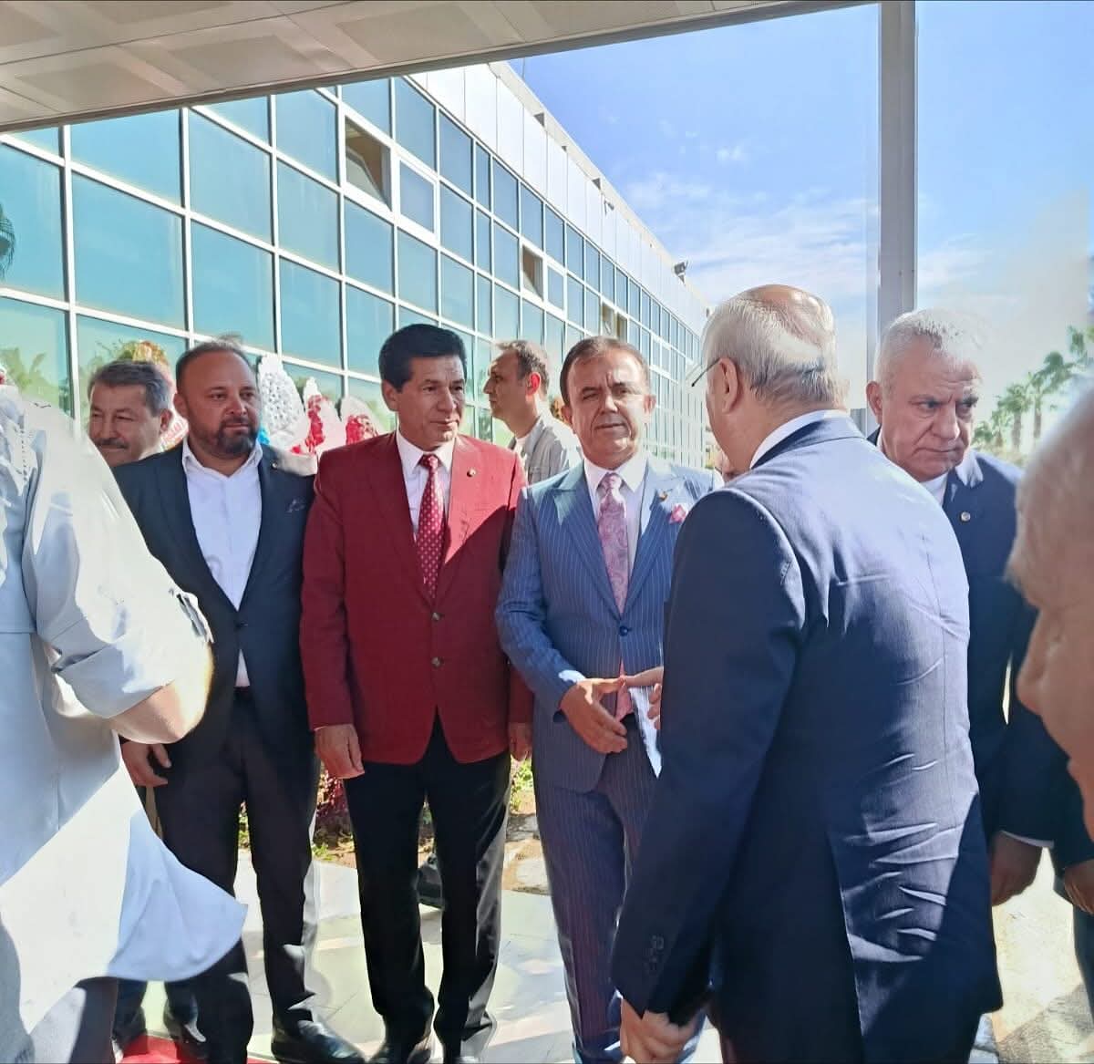 Yönetim Kurulu Başkanımız İdris ÇEVİKALP 18. Uluslararası Adana Tarım-Sera ve Bahçe Fuarı’nın açılış Törenine katılım sağladı.
04-08 Kasım tarihleri arasında devam edecek olan Fuarın açılışı, Adana Uluslararası Fuar ve Kongre Merkezi’nde gerçekleştirildi.