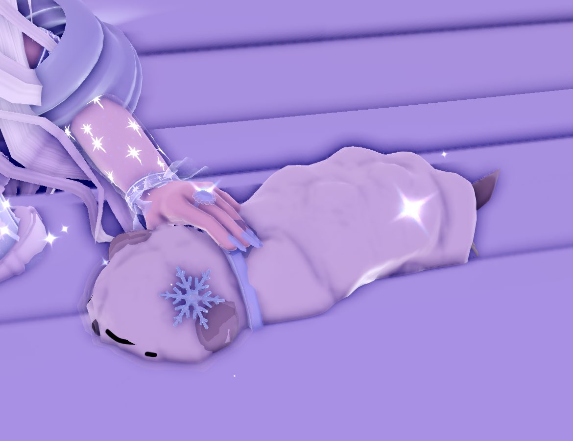 royalefrostyy's tweet photo. Made my OC’s pet otter, Crystal in royale high! 🦦 ❄️ 🩵 https://t.co/88OEh5iq8m