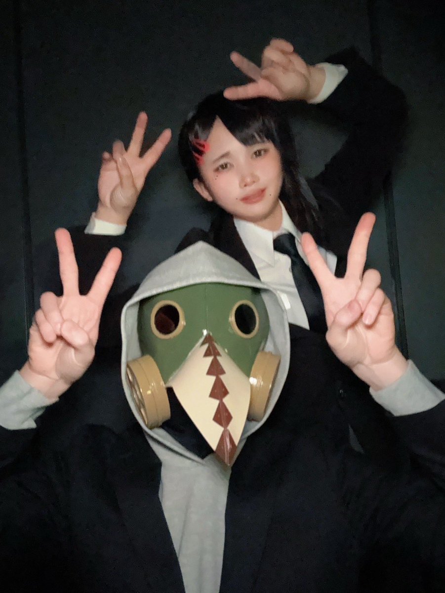 _SandwizzA_'s tweet photo. 暴力の魔人作ってコスプレしました！！！！！！！！！

なんと！！！フォロワーさんとコス併せもさせて頂きました！！！！

コベニちゃん
(@Love98054108) https://t.co/bAq0fzH7gC