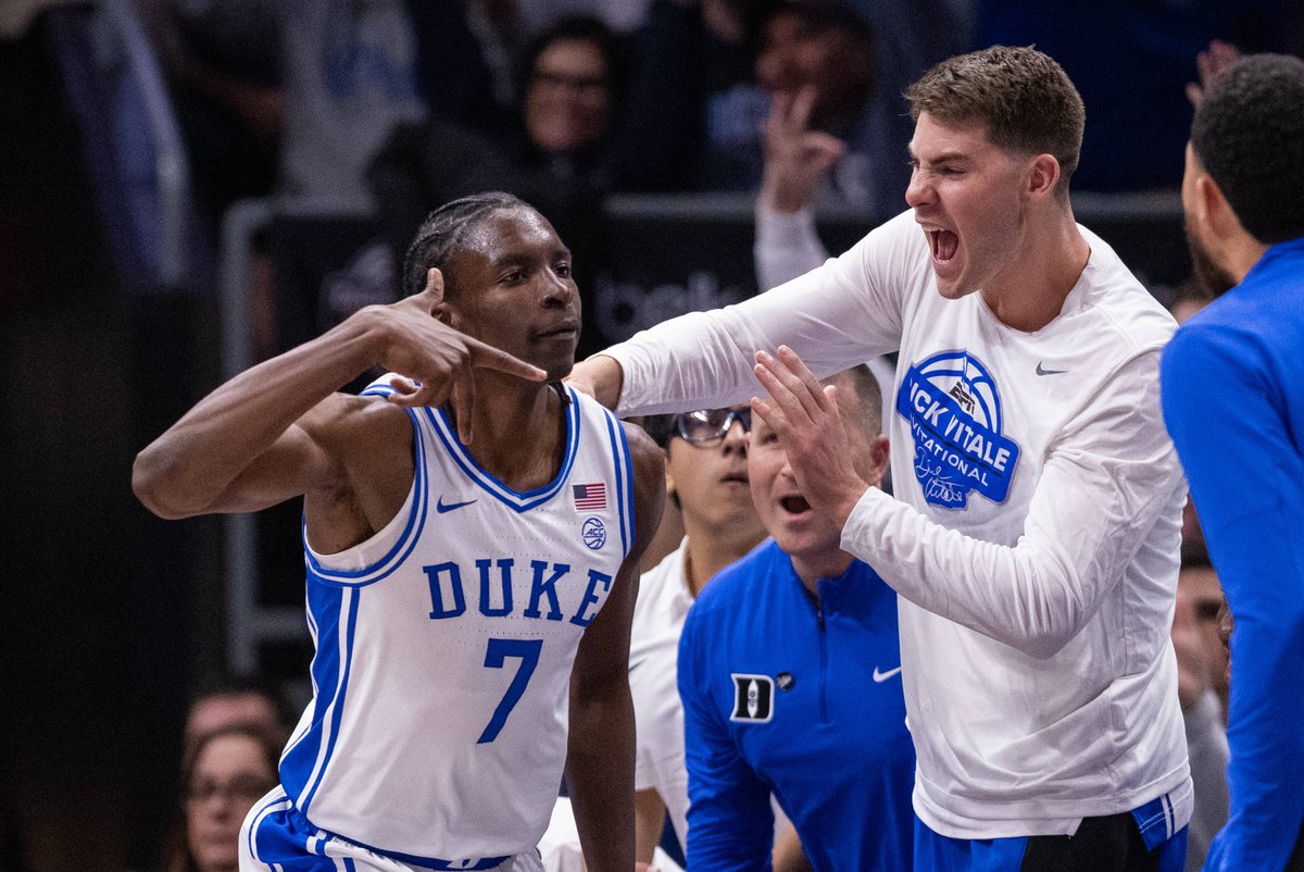 #NCAA

🔥 Debut prometedor de un ex del Barça Basket en NCAA con un error que se hizo viral

⬇️⬇️
solobasket.com/internacional/…