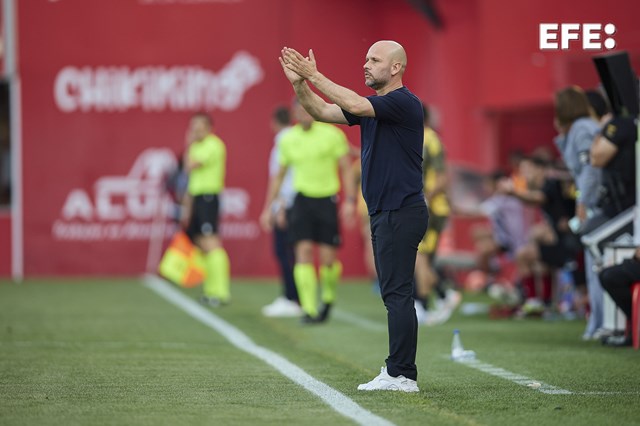 El Real Racing Club volvió a ganar, sumando su tercera victoria consecutiva, frente a la Real Sociedad B.

No brilló especialmente con balón, pero sí que dio un paso adelante en el aspecto defensivo.

✍️Kike Serrano Mirones

efe.com/deportes/2025-…