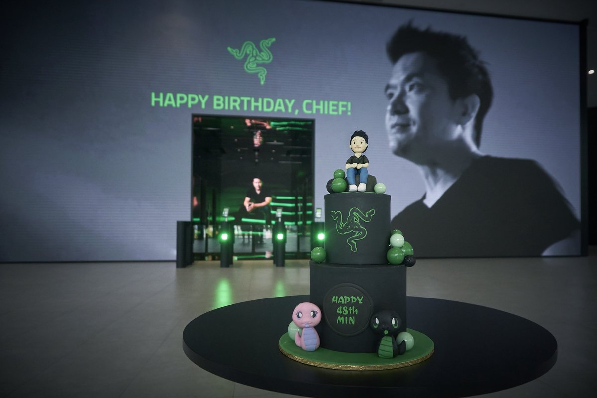 Min-Liang Tan tweet media