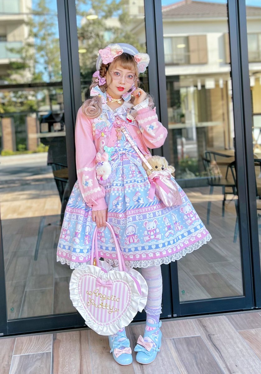 🐻‍❄️🤍寒くなっている
しろくまコーデ🐻‍❄️