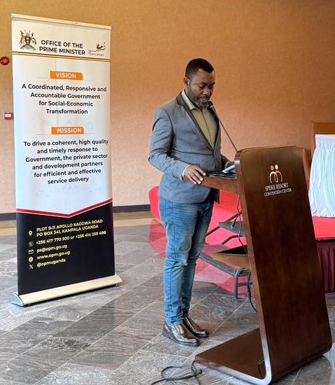 LMbokaniJerry's tweet image. At @CrrfUganda’s stock-taking event, I urged #INGOs to step back, share space, &amp;amp; support #RLOs &amp;amp; #localNGOs with humility. From #175RLOs, a sample of 6employ 378+people, pay UGX189M+ intaxes, &amp;amp; drivepeace, jobs &amp;amp; inclusion. Empower localleadership—localisation starts with trust.