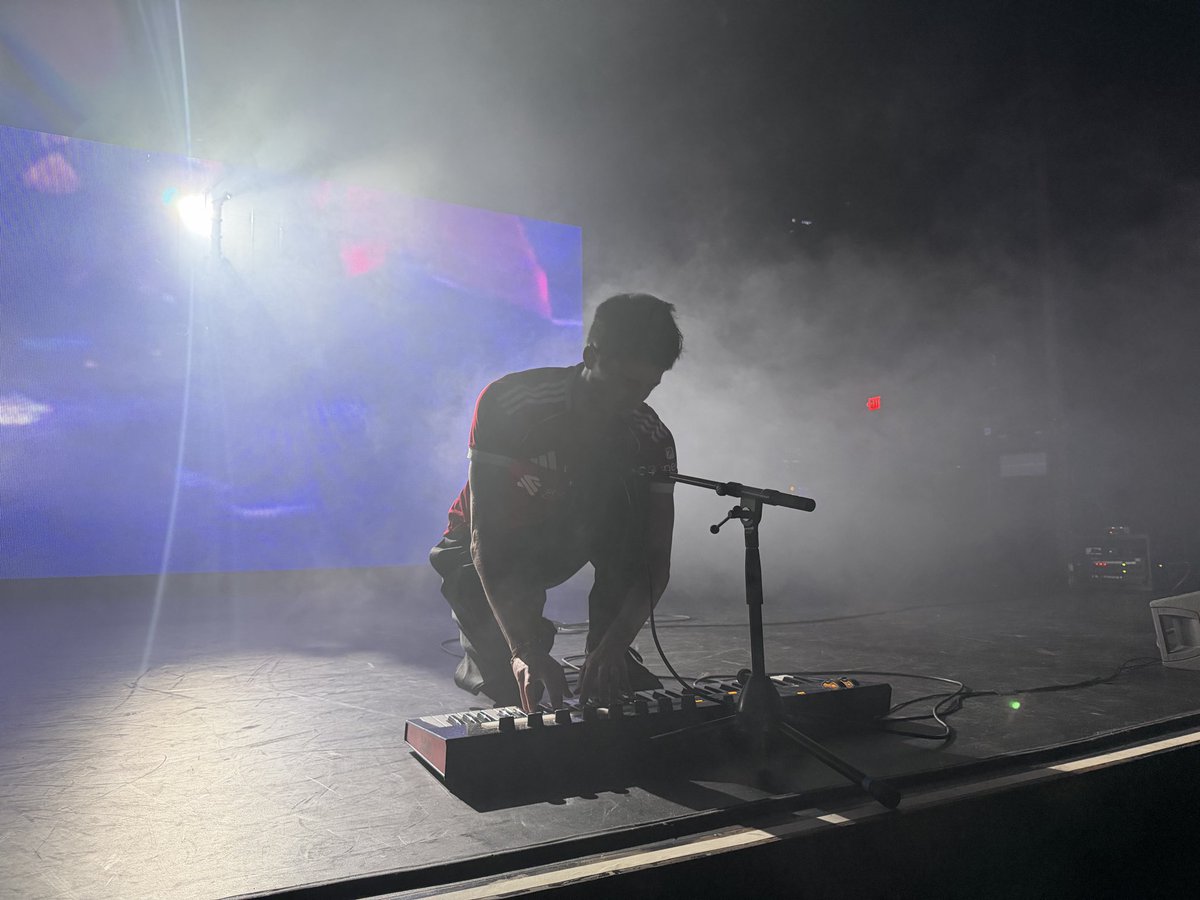 finalcalI's tweet photo. @iameden If I could disappear I'd do it tonight https://t.co/aWuyTdT4gK