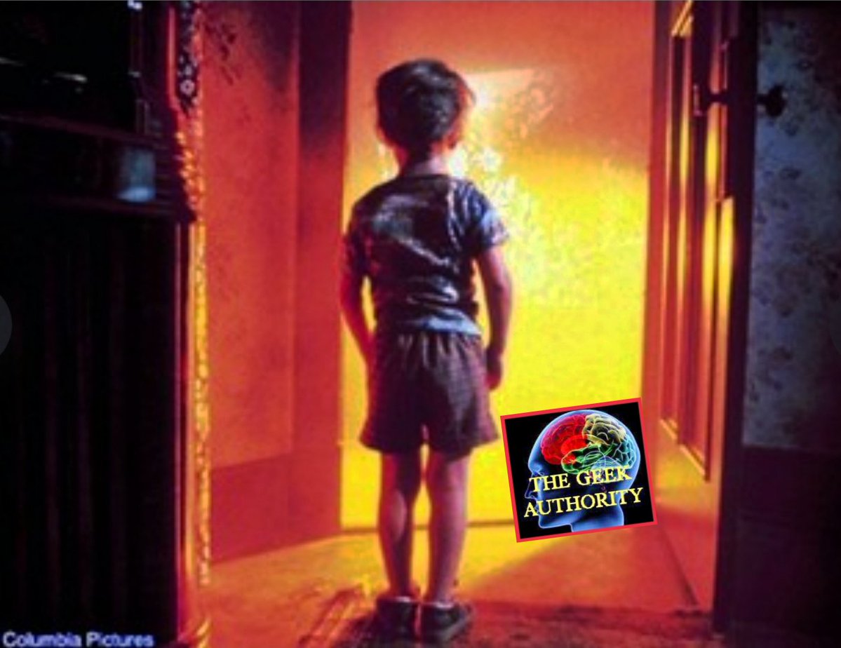 GeekAuthority's tweet image. #MovieReview
#CloseEncountersOfThe3rdKind #DirectorsCut
🍿🍿🍿🍿🍿(Out of 5)
Amazing Family Film, With An Amazing Cast, Uplifting Wonderment Story And Eye-Candy Visuals
Written and directed by Steven Spielberg this 137 minutes Director&apos;s Cut...
Review:
boxd.it/bBRrfJ