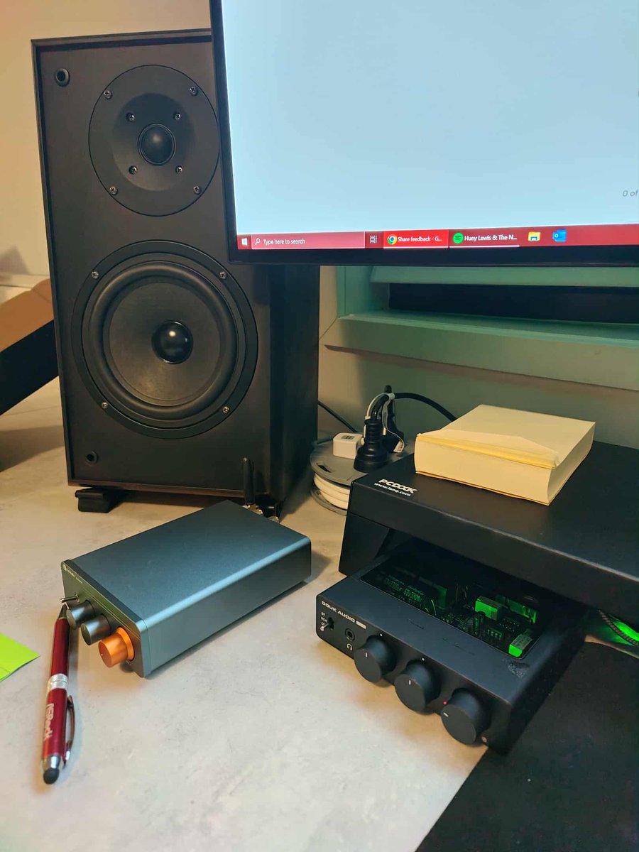 TechYESCity's tweet image. Budget audio nowadays is so damn good, this douk audio 2 chan speaker amp I got is legit serious biz.